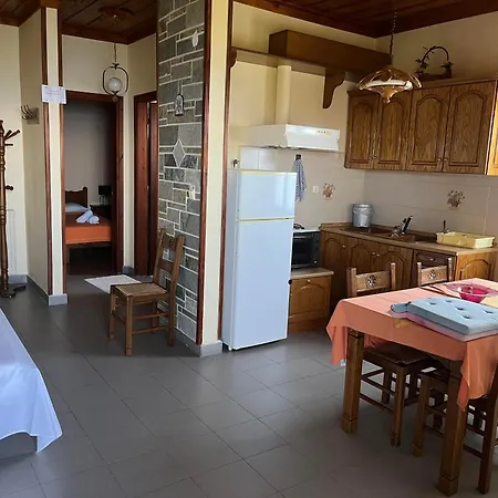 ειρηνη * Mourésion