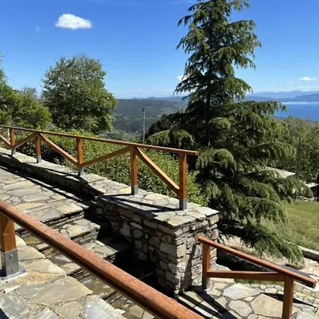 Villa οξυγόνο πέτρινο εξοχικό στη πηλίου *